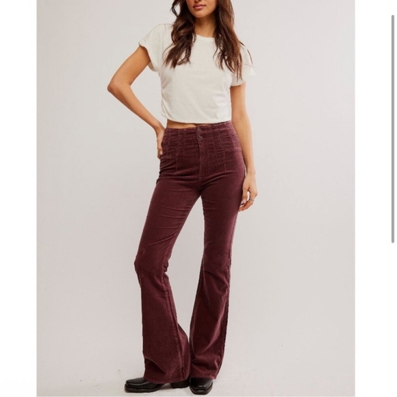 💖Free People / We The Free Jayde Corduroy Flared Jeans / Pants - Picture 1 of 8
